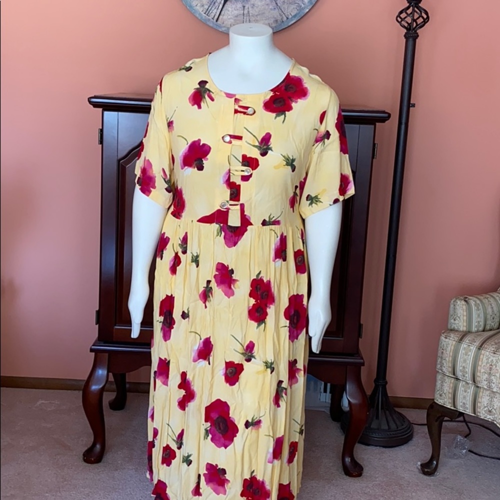 Women’s dress